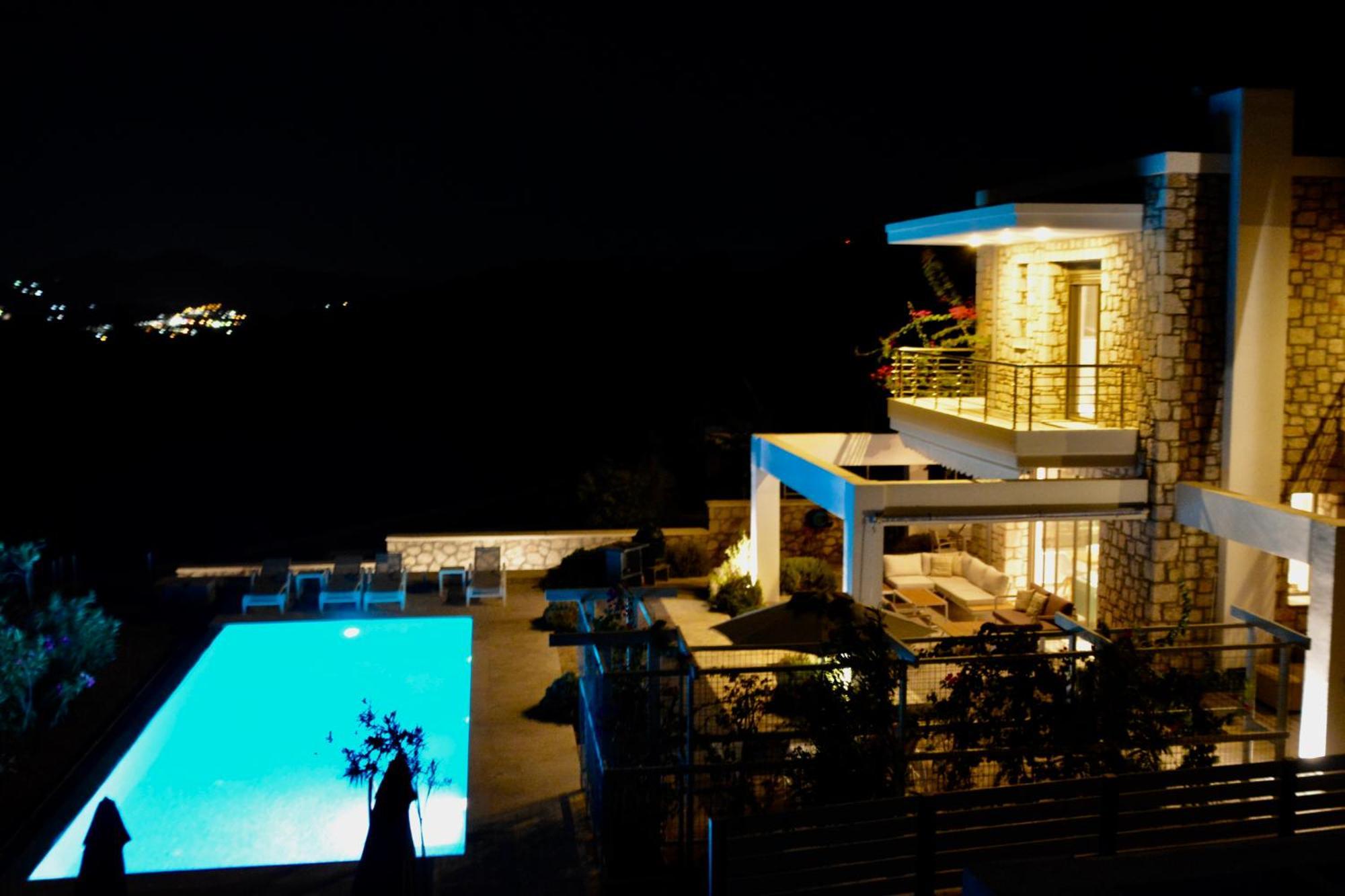 Kokinogremos Villa Kalithies